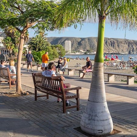 Few Steps From The Beach Hostel In Los Cristianos Арона Экстерьер фото